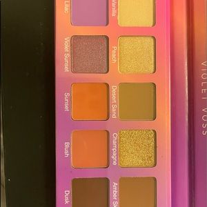 NEW Violet Voss- Violet Sunset Pro Series Eyeshadow Palette